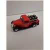 Image 4 : ERTL Ford 1935 Canadian Tire Edition Die Cast Truck Coin Bank w/Key - 1:24 Model Scale