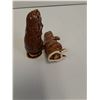 Image 3 : Vintage Ceramic Beaver Salt & Pepper Shaker Set - 3" Tall