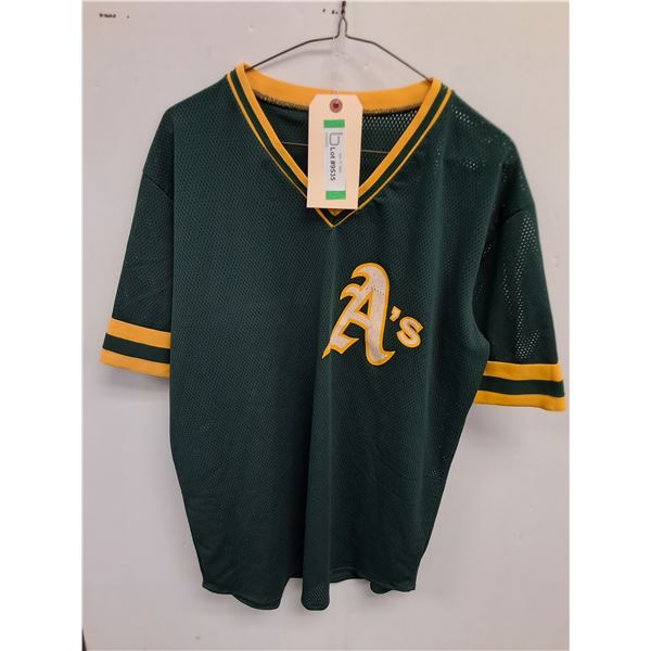 # Raven's Knit "Oakland Athletics" MLB Shirt - Size Large Approx