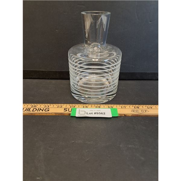 Vintage Style Linear Lined Etched Engraved Glass Decanter