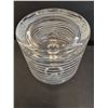 Image 4 : Vintage Style Linear Lined Etched Engraved Glass Decanter