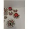 Image 2 : The Ohio Art Enamel Miniature Tea & Serving Set: Serving Tray, Tea Cups, Saucers, Misc