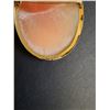 Image 4 : Vintage Cameo 18KT Gold Brooch - 1.5" x 1.25"