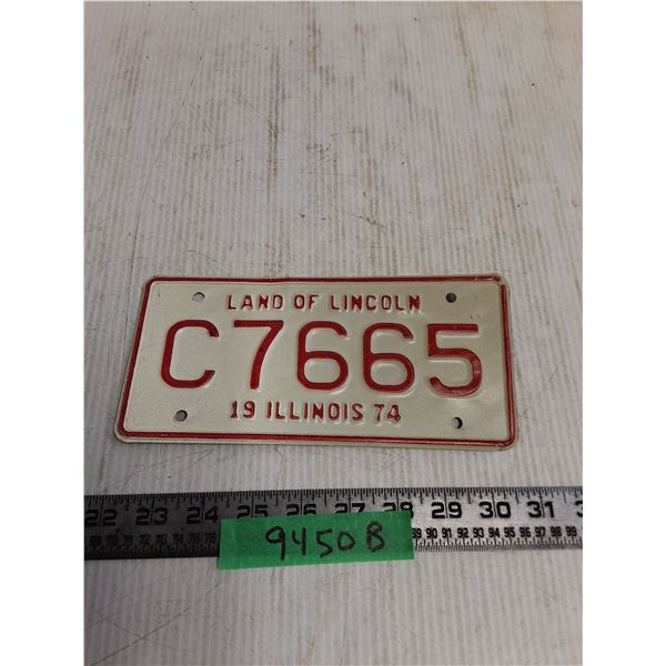 Vintage 1974 Illinois, USA License Plate