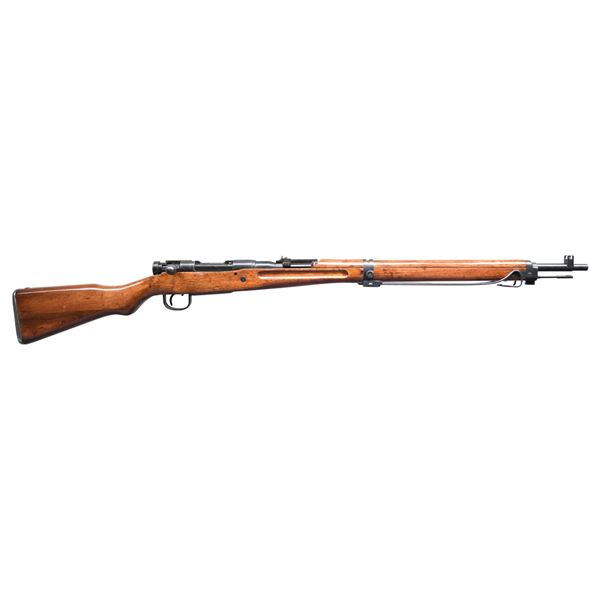 EARLY NAGOYA TYPE 99 ARISAKA BOLT ACTION RIFLE.