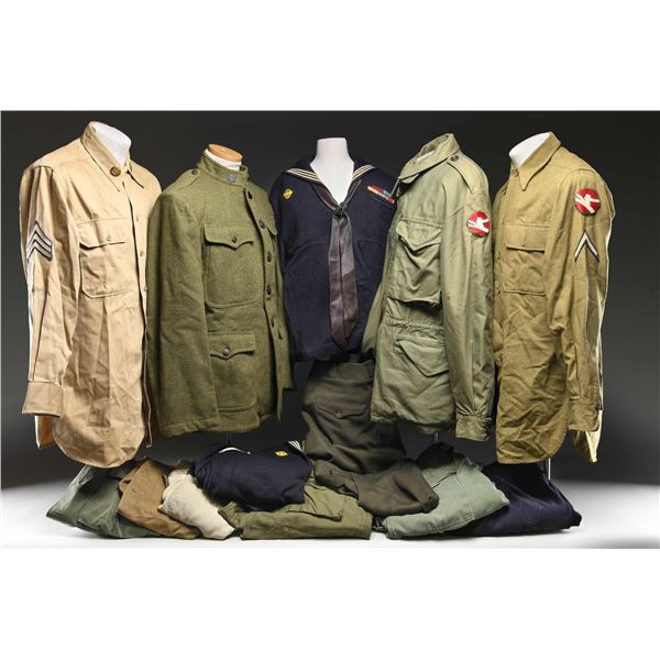 US MILITARY UNIFORMS