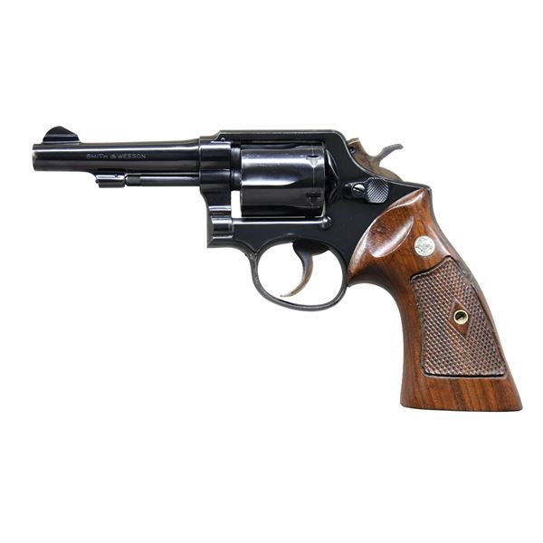 EARLY NO-DASH SMITH & WESSON MODEL 10 DA REVOLVER.