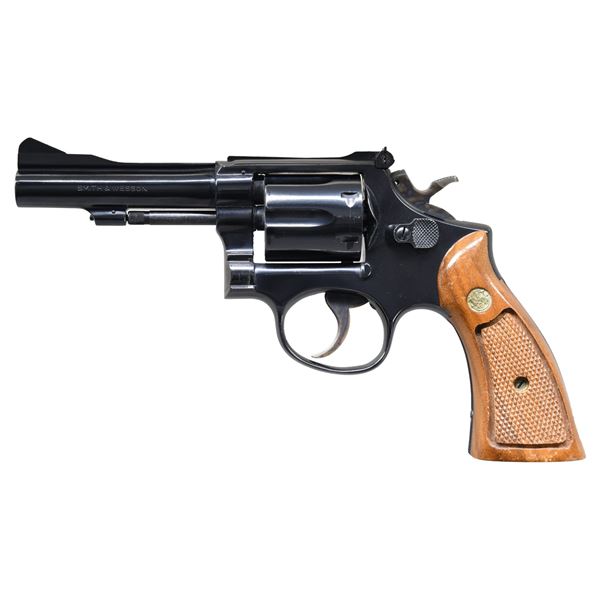 SMITH & WESSON MODEL 15-3 DA REVOLVER.