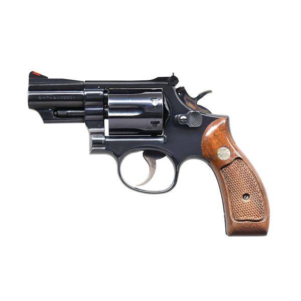 SMITH & WESSON MODEL 19-4 DA REVOLVER.