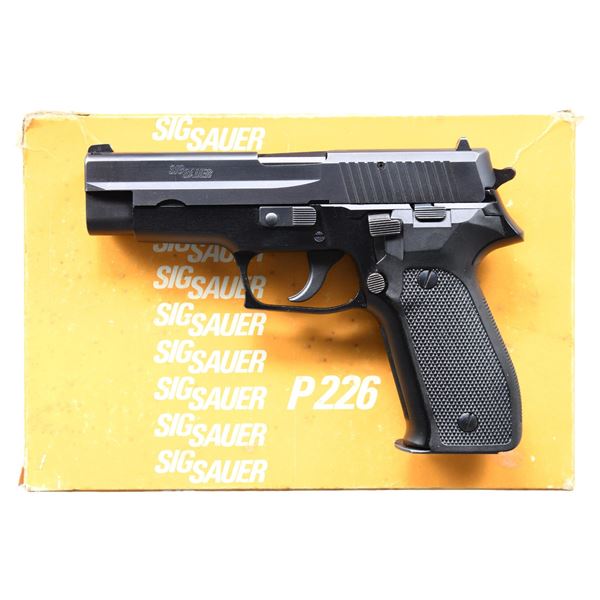 WEST GERMAN SIG SAUER P226 SEMI AUTO PISTOL WITH