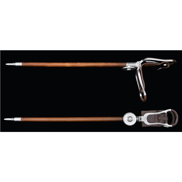 2 WALKING STICKS WITH LEATHER SEATS.