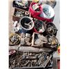 Image 8 : LOT DE QUINCAILLERIE ASSORTIES