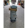 Image 3 : LAVEUSE À PLANCHER 21" AUTO. ADVANCED #BA5321, CHARGEUR INCLUS (CONDITION INCONNUE)