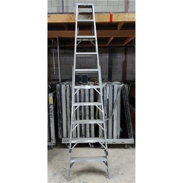 ESCABEAU 10' EN ALUMINIUM