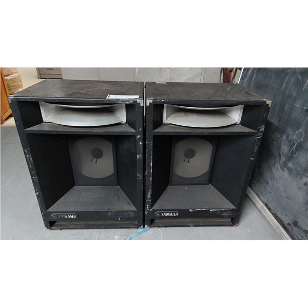 LOT DE 2 HAUT-PARLEURS YAMAHA S4115H