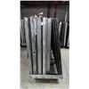 Image 2 : PLATEFORME DE SCÈNE (PRATICABLE) 4' X 8', EN ALUMINIUM