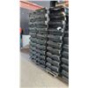Image 2 : LOT DE 30 "RISERS" EN BOIS 4' X 8' X 17"