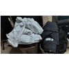 Image 1 : LOT DE TOILES