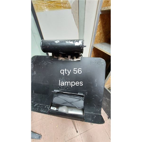 LOT DE 56 LAMPES POUR LUTRINS
