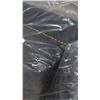 Image 2 : TETE LIT EN VELOUR GRIS 54"