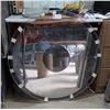 Image 1 : PLEXIGLASS