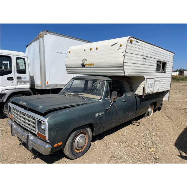 1981 Dodge Ram 250 club cab w/ Bronco truck camper.  Truck body good shape. VIN 1B7J25P1BS189808