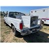 Image 6 : 1996 Ford F250 XL 4x4  powerstroke diesel. Good rubber, trailer hitch. Maytag washer, engine, and mi
