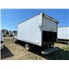 Image 7 : 2006 International 4200 cube van. VT365 engine. Approx 17ft box, bike, various parts. VIN 1HTMLAFM87