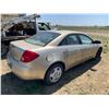 Image 4 : Pontiac G6 V6 4dr sedan. VIN 1G2ZG558764220756, sold for parts