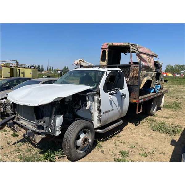 Gmc 3500 flat deck truck, trailer hitch. C/w military jeep body , crane, misc. VIN 1GDJC34KX8E185340