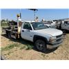 Image 3 : 2001 Chevy 3500. Approx 13ft long, 7.5ft across flat deck. Trailer hitch,signal lights, tires and mi
