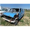 Image 1 : 1991 Ford van. Table, and misc. VIN 1FTHE25H4MHB12015, sold for parts