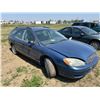Image 2 : 2004 Ford Taurus Se station wagon. VIN 1FAFP58U94A187108, sold for parts