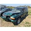 Image 1 : 2002 Dodge Durango SLT. Trailer hitch. VIN 1D4HS8N53F511597, sold for parts