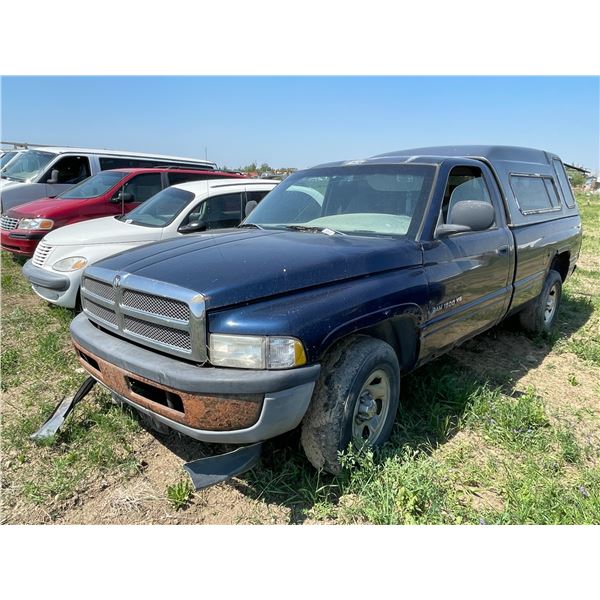 2000 Dodge ram 1500 V6 magnum w/ canopy. VIN 1B7HC16XX15676451, sold for parts