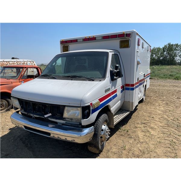 Ford E450 Crestline super duty ambulance. Tires hold air, sold for parts