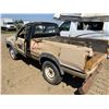 Image 6 : 1984 Nissan truck. Tires hold air, sold for parts