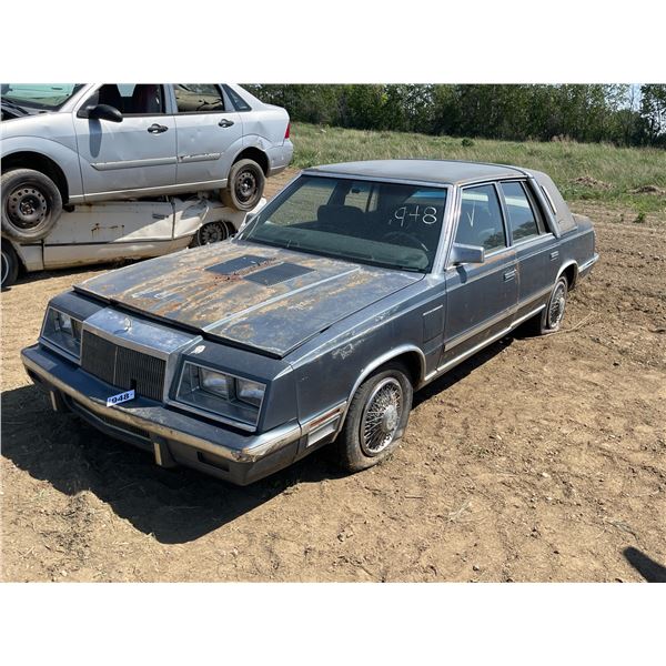 Chrysler New Yorker Car. VIN 1C3BT56E5EC324636, sold for parts