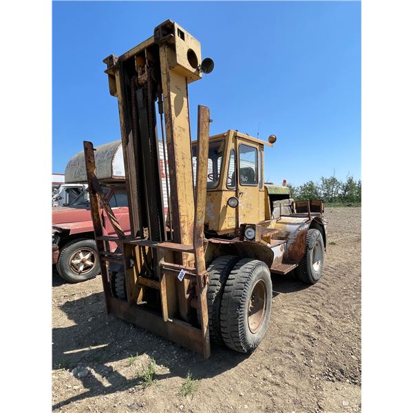 American forklift .Model 1624. SN# 3082