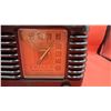 Image 2 : Charming deco 1940s Philco Transitone model 49-500 Bakelite tube radio, works
