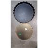 Image 2 : 2 vintage reproduction signs, 12" diameter & 11" diameter