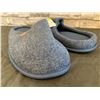 Image 2 : Mens Memory Foam Slippers with Arch Support - Size 12 Dark Blue