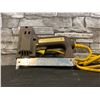 Image 2 : Arrow Electric Staple Gun