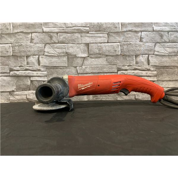 Milwaukee 4-1/2 Angle Grinder