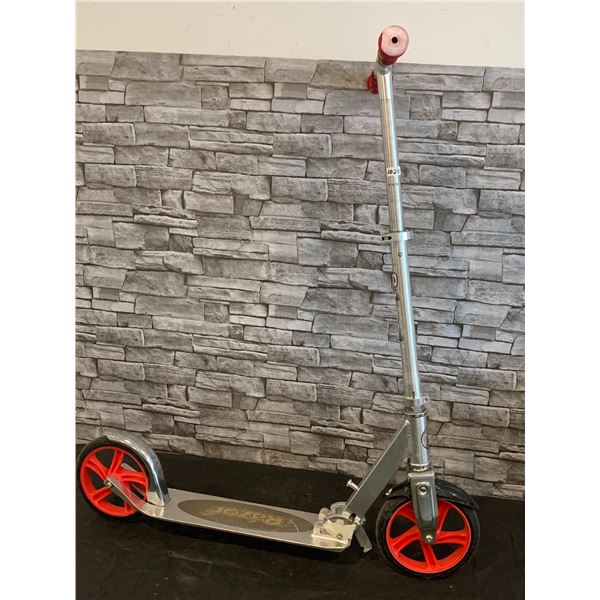 Razor Scooter Aluminum Red Wheels