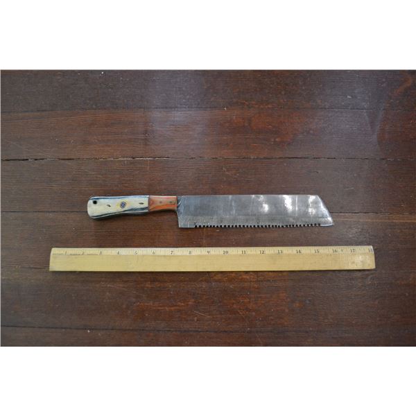 Handmade Damascus Steel Knife