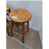 Image 2 : * (2) Wood Bar Stools - 13" Diameter Seat x 20" Tall - CANNOT SHIP
