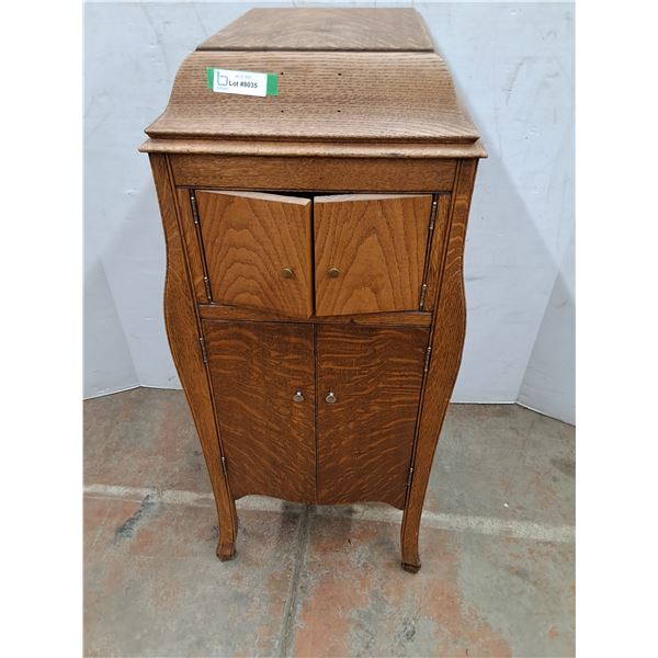 * Victrola Gramophone Oak Stand Cabinet- 17" x 42" x 21" - CANNOT SHIP