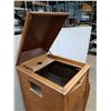 Image 7 : * Victrola Gramophone Oak Stand Cabinet- 17" x 42" x 21" - CANNOT SHIP