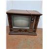 Image 1 : *Vintage Wooden Tv And Stand- On Wheels- CANNOT SHIP